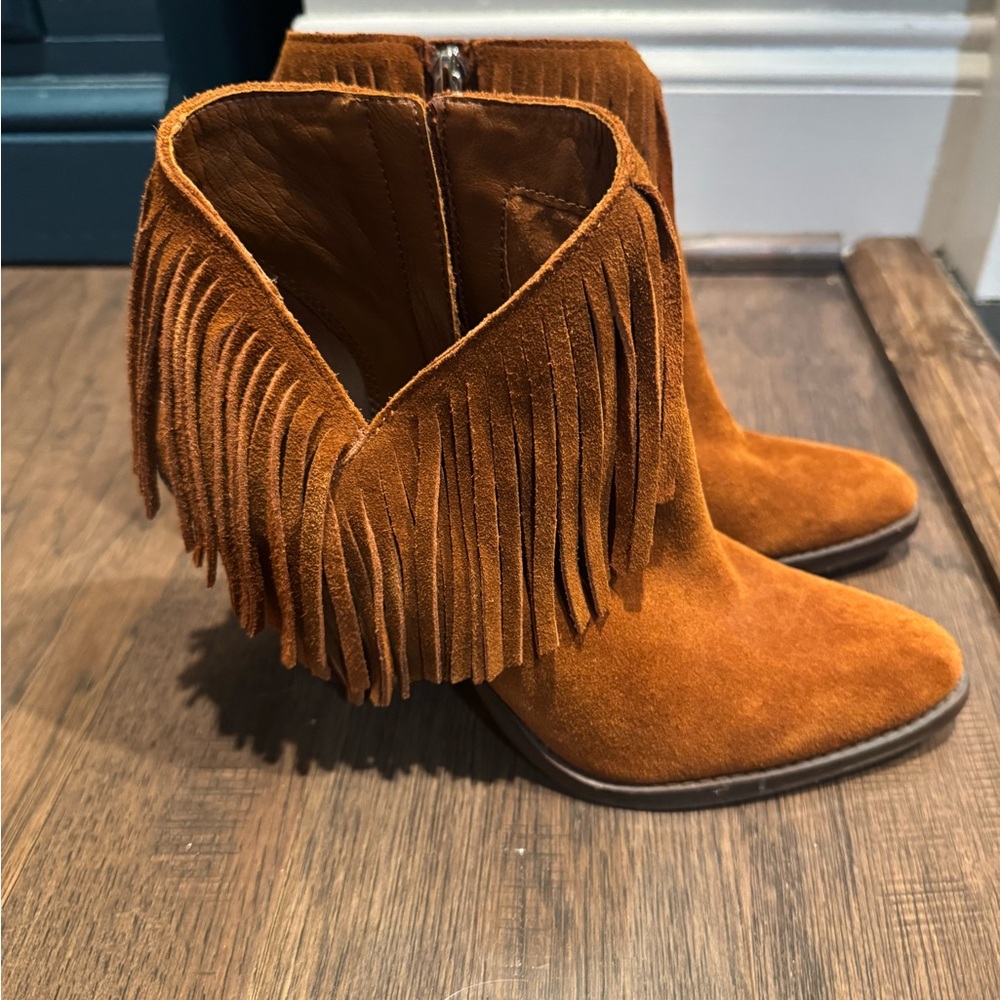 Jessica Simpson Rust Fringe Boots - Picture 2 of 7